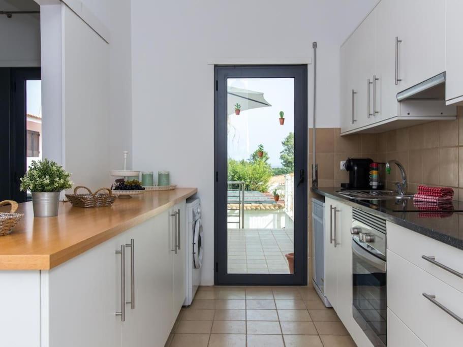 Villa Rainbow House - Sea View & Pool & Garage & Garden & Albufeira Exterior foto